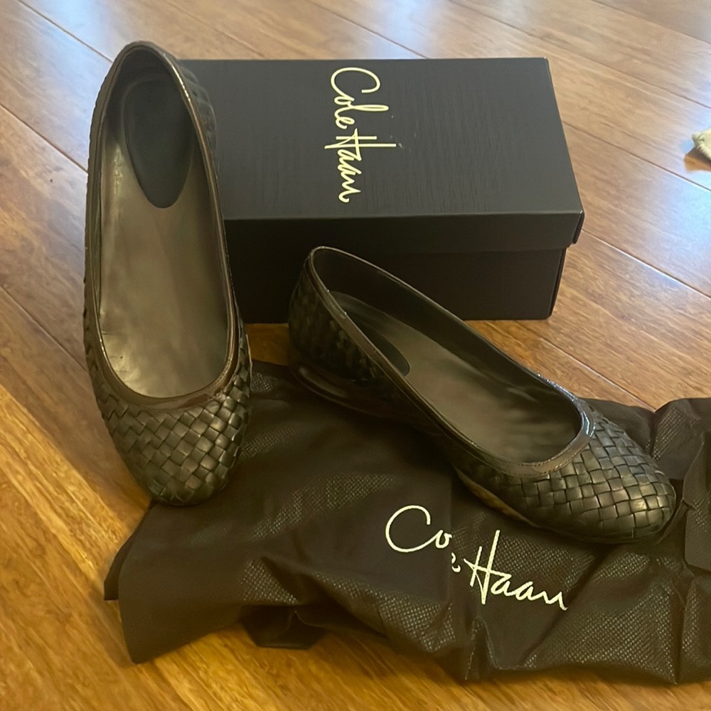 Cole Haan Air Bria Woven Ballet shoes. Dark brown metallic color.